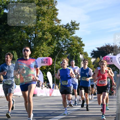 07.09.2025 - BARMER Alsterlauf Dr. Thomas Lammeyer http://msf.ph/oto/8706363 07.09.2025 09:23:59 Laufen 4747, 2680, 6315, 82, 552, 45, 2677, 54 meine-sportfotos.de