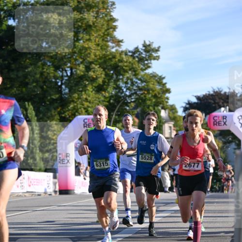 07.09.2025 - BARMER Alsterlauf Dr. Thomas Lammeyer http://msf.ph/oto/8706368 07.09.2025 09:23:59 Laufen 5528, 6315, 2677, 54 meine-sportfotos.de