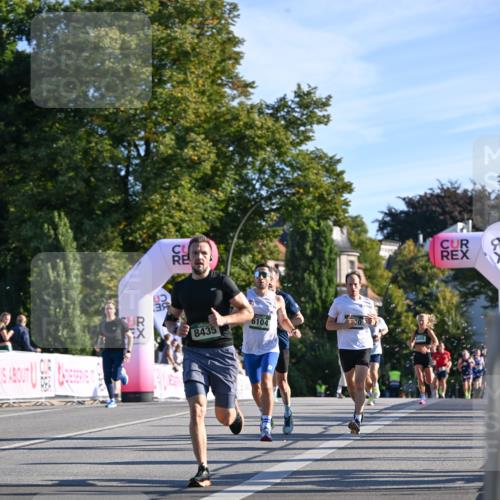 07.09.2025 - BARMER Alsterlauf Dr. Thomas Lammeyer http://msf.ph/oto/8706392 07.09.2025 09:24:04 Laufen 6104, 8435, 6455 meine-sportfotos.de