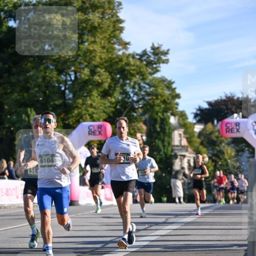 07.09.2025 - BARMER Alsterlauf Dr. Thomas Lammeyer http://msf.ph/oto/8706405 07.09.2025 09:24:06 Laufen 514, 6104 meine-sportfotos.de