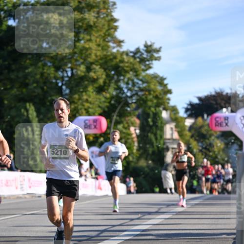 07.09.2025 - BARMER Alsterlauf Dr. Thomas Lammeyer http://msf.ph/oto/8706410 07.09.2025 09:24:07 Laufen 5210 meine-sportfotos.de