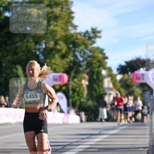 07.09.2025 - BARMER Alsterlauf Dr. Thomas Lammeyer http://msf.ph/oto/8706435 07.09.2025 09:24:10 Laufen 8455 meine-sportfotos.de