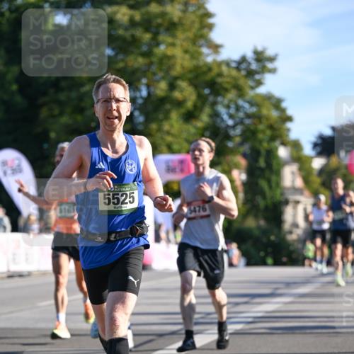 07.09.2025 - BARMER Alsterlauf Dr. Thomas Lammeyer http://msf.ph/oto/8706466 07.09.2025 09:24:18 Laufen 5525, 5476 meine-sportfotos.de
