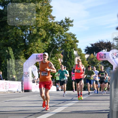 07.09.2025 - BARMER Alsterlauf Dr. Thomas Lammeyer http://msf.ph/oto/8706499 07.09.2025 09:24:28 Laufen 3296, 2583, 1307, 1975, 64 meine-sportfotos.de