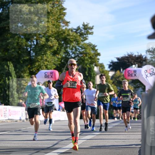 07.09.2025 - BARMER Alsterlauf Dr. Thomas Lammeyer http://msf.ph/oto/8706509 07.09.2025 09:24:30 Laufen 583, 5243, 3097, 4307, 8375 meine-sportfotos.de