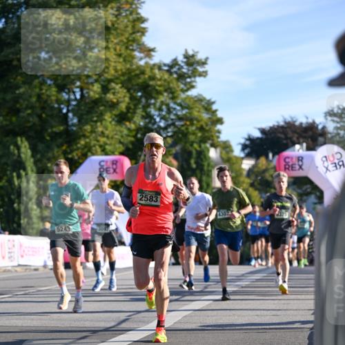 07.09.2025 - BARMER Alsterlauf Dr. Thomas Lammeyer http://msf.ph/oto/8706510 07.09.2025 09:24:30 Laufen 5243, 2583, 4302 meine-sportfotos.de