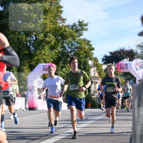 07.09.2025 - BARMER Alsterlauf Dr. Thomas Lammeyer http://msf.ph/oto/8706519 07.09.2025 09:24:31 Laufen 3097, 4307, 4, 8375 meine-sportfotos.de