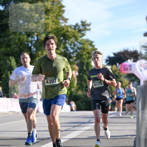 07.09.2025 - BARMER Alsterlauf Dr. Thomas Lammeyer http://msf.ph/oto/8706524 07.09.2025 09:24:32 Laufen 4307, 8375 meine-sportfotos.de