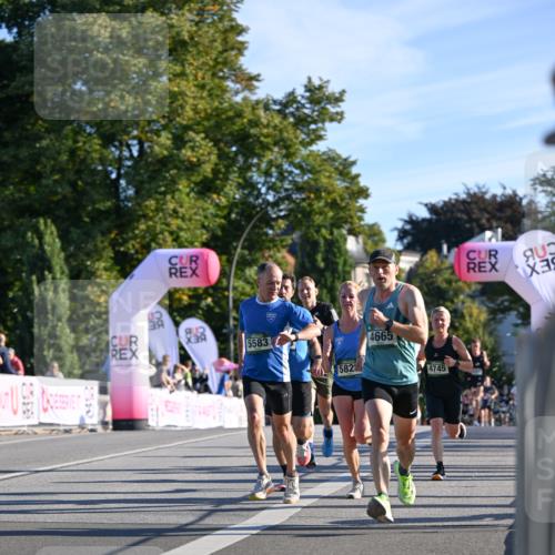 07.09.2025 - BARMER Alsterlauf Dr. Thomas Lammeyer http://msf.ph/oto/8706542 07.09.2025 09:24:35 Laufen 255, 5583, 582, 4665, 54, 4745 meine-sportfotos.de