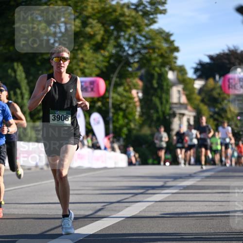 07.09.2025 - BARMER Alsterlauf Dr. Thomas Lammeyer http://msf.ph/oto/8706581 07.09.2025 09:24:44 Laufen 3906 meine-sportfotos.de