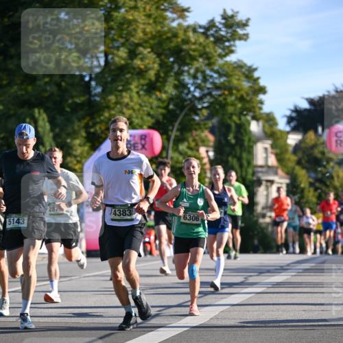 07.09.2025 - BARMER Alsterlauf Dr. Thomas Lammeyer http://msf.ph/oto/8706607 07.09.2025 09:24:51 Laufen 287, 4383, 5143, 6306, 3 meine-sportfotos.de