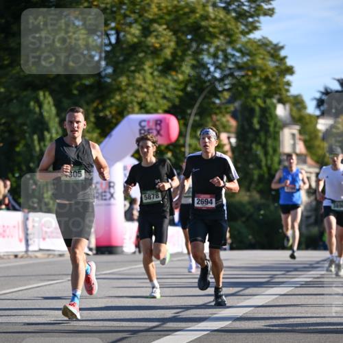 07.09.2025 - BARMER Alsterlauf Dr. Thomas Lammeyer http://msf.ph/oto/8706678 07.09.2025 09:25:08 Laufen 305, 5878, 2694, 3890 meine-sportfotos.de