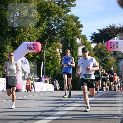 07.09.2025 - BARMER Alsterlauf Dr. Thomas Lammeyer http://msf.ph/oto/8706689 07.09.2025 09:25:10 Laufen 2059, 2799, 3890, 4, 8499, 3070 meine-sportfotos.de