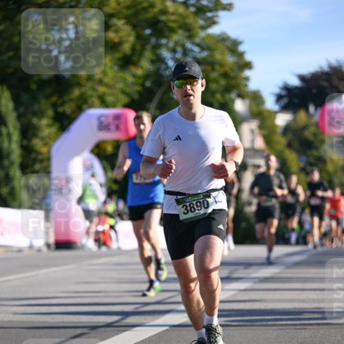 07.09.2025 - BARMER Alsterlauf Dr. Thomas Lammeyer http://msf.ph/oto/8706699 07.09.2025 09:25:11 Laufen 3890 meine-sportfotos.de