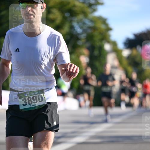 07.09.2025 - BARMER Alsterlauf Dr. Thomas Lammeyer http://msf.ph/oto/8706707 07.09.2025 09:25:12 Laufen 3890 meine-sportfotos.de