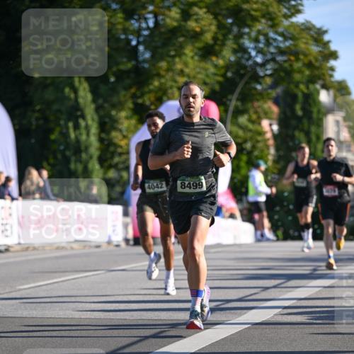 07.09.2025 - BARMER Alsterlauf Dr. Thomas Lammeyer http://msf.ph/oto/8706720 07.09.2025 09:25:15 Laufen 1519, 4042, 8499, 3079 meine-sportfotos.de