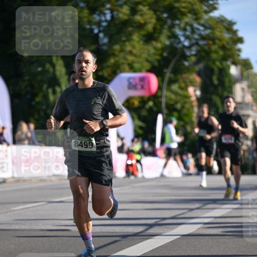 07.09.2025 - BARMER Alsterlauf Dr. Thomas Lammeyer http://msf.ph/oto/8706724 07.09.2025 09:25:15 Laufen 8499 meine-sportfotos.de