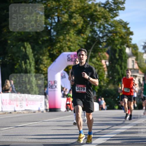 07.09.2025 - BARMER Alsterlauf Dr. Thomas Lammeyer http://msf.ph/oto/8706736 07.09.2025 09:25:17 Laufen 3079 meine-sportfotos.de