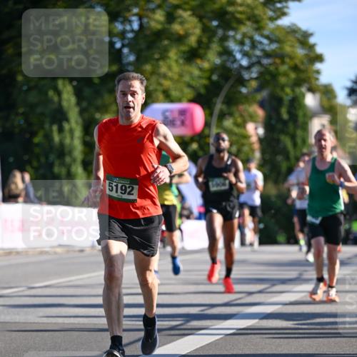 07.09.2025 - BARMER Alsterlauf Dr. Thomas Lammeyer http://msf.ph/oto/8706754 07.09.2025 09:25:21 Laufen 5192 meine-sportfotos.de