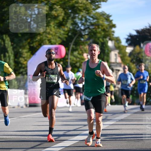 07.09.2025 - BARMER Alsterlauf Dr. Thomas Lammeyer http://msf.ph/oto/8706761 07.09.2025 09:25:22 Laufen 5906 meine-sportfotos.de