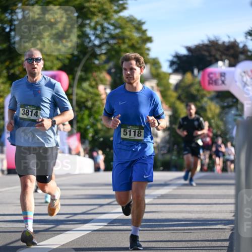 07.09.2025 - BARMER Alsterlauf Dr. Thomas Lammeyer http://msf.ph/oto/8706785 07.09.2025 09:25:26 Laufen 3814, 5118 meine-sportfotos.de