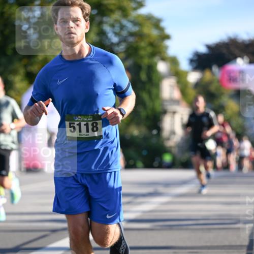 07.09.2025 - BARMER Alsterlauf Dr. Thomas Lammeyer http://msf.ph/oto/8706793 07.09.2025 09:25:27 Laufen 36, 5118 meine-sportfotos.de