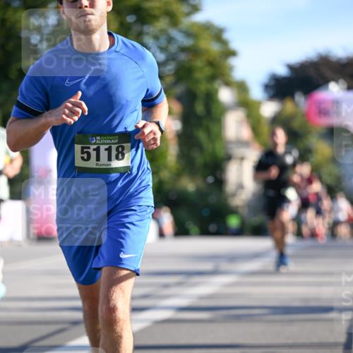 07.09.2025 - BARMER Alsterlauf Dr. Thomas Lammeyer http://msf.ph/oto/8706794 07.09.2025 09:25:27 Laufen 36, 5118 meine-sportfotos.de