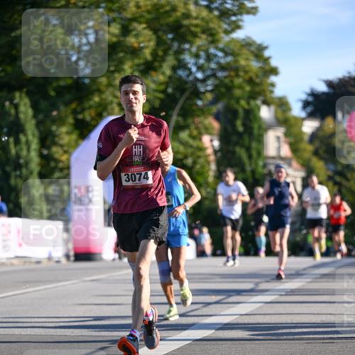 07.09.2025 - BARMER Alsterlauf Dr. Thomas Lammeyer http://msf.ph/oto/8706806 07.09.2025 09:25:35 Laufen 3074 meine-sportfotos.de