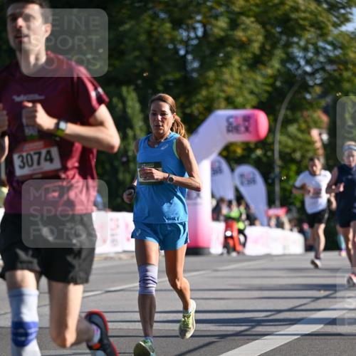 07.09.2025 - BARMER Alsterlauf Dr. Thomas Lammeyer http://msf.ph/oto/8706811 07.09.2025 09:25:36 Laufen 3074, 7518 meine-sportfotos.de