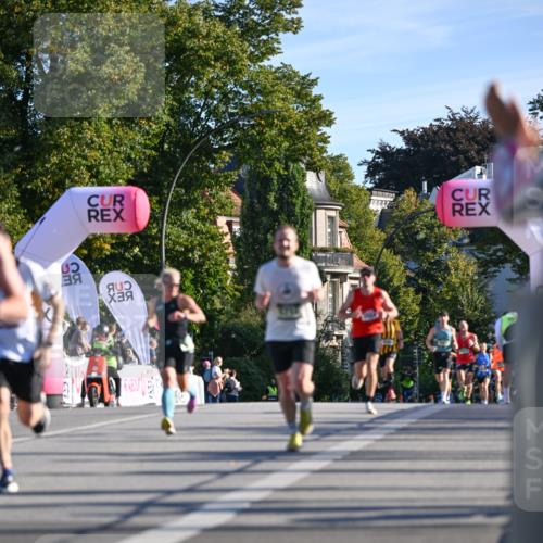07.09.2025 - BARMER Alsterlauf Dr. Thomas Lammeyer http://msf.ph/oto/8706823 07.09.2025 09:25:38 Laufen  meine-sportfotos.de