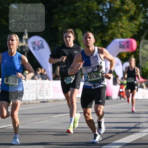 07.09.2025 - BARMER Alsterlauf Dr. Thomas Lammeyer http://msf.ph/oto/8706910 07.09.2025 09:25:54 Laufen 8139, 3, 2512, 2017, 2826, 8136 meine-sportfotos.de