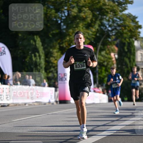 07.09.2025 - BARMER Alsterlauf Dr. Thomas Lammeyer http://msf.ph/oto/8706955 07.09.2025 09:26:02 Laufen 8336 meine-sportfotos.de
