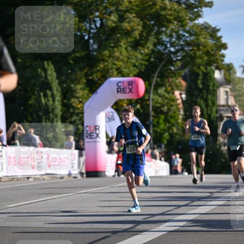 07.09.2025 - BARMER Alsterlauf Dr. Thomas Lammeyer http://msf.ph/oto/8706961 07.09.2025 09:26:04 Laufen 5227, 5317 meine-sportfotos.de