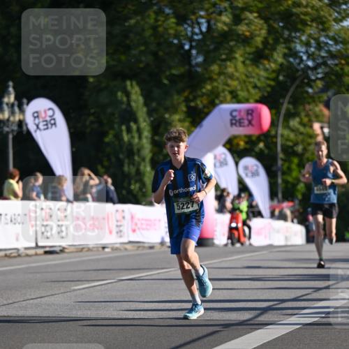 07.09.2025 - BARMER Alsterlauf Dr. Thomas Lammeyer http://msf.ph/oto/8706967 07.09.2025 09:26:04 Laufen 5227 meine-sportfotos.de