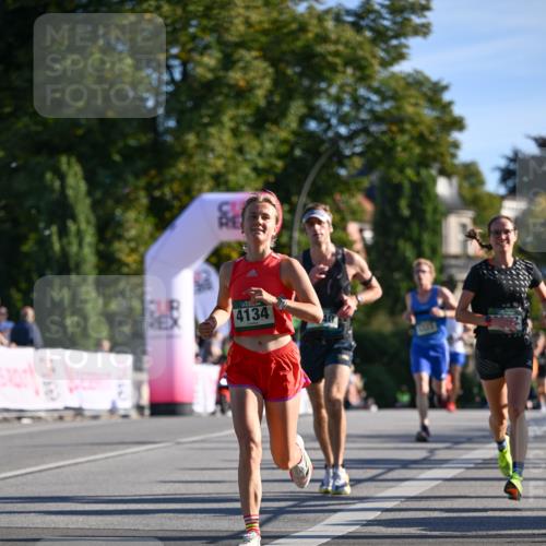 07.09.2025 - BARMER Alsterlauf Dr. Thomas Lammeyer http://msf.ph/oto/8706997 07.09.2025 09:26:10 Laufen 4134 meine-sportfotos.de