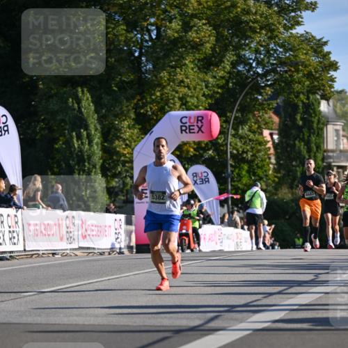 07.09.2025 - BARMER Alsterlauf Dr. Thomas Lammeyer http://msf.ph/oto/8707023 07.09.2025 09:26:15 Laufen 5382, 4683, 3862 meine-sportfotos.de