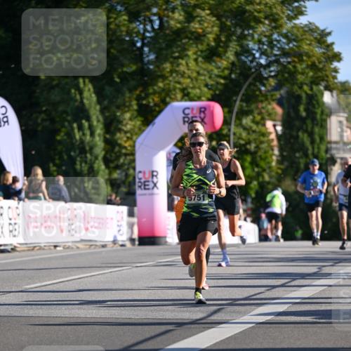 07.09.2025 - BARMER Alsterlauf Dr. Thomas Lammeyer http://msf.ph/oto/8707039 07.09.2025 09:26:18 Laufen 5751 meine-sportfotos.de