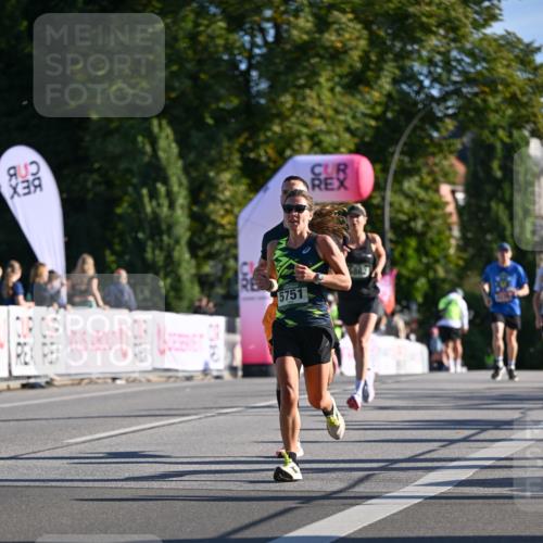 07.09.2025 - BARMER Alsterlauf Dr. Thomas Lammeyer http://msf.ph/oto/8707041 07.09.2025 09:26:19 Laufen 5751 meine-sportfotos.de