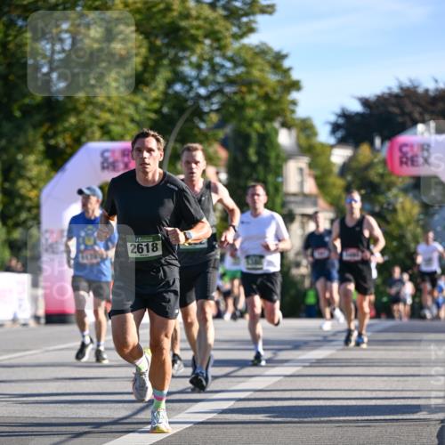 07.09.2025 - BARMER Alsterlauf Dr. Thomas Lammeyer http://msf.ph/oto/8707058 07.09.2025 09:26:22 Laufen 2618 meine-sportfotos.de