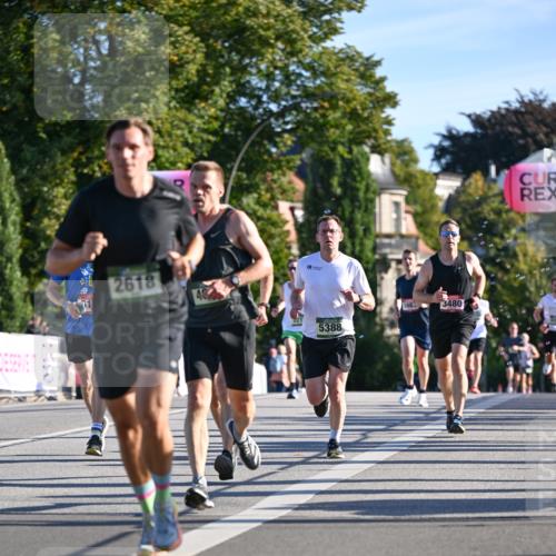 07.09.2025 - BARMER Alsterlauf Dr. Thomas Lammeyer http://msf.ph/oto/8707059 07.09.2025 09:26:22 Laufen 4, 2618, 5983, 3480, 5388 meine-sportfotos.de