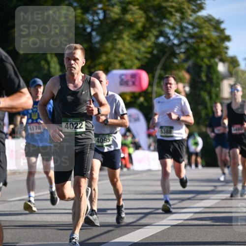 07.09.2025 - BARMER Alsterlauf Dr. Thomas Lammeyer http://msf.ph/oto/8707065 07.09.2025 09:26:23 Laufen 6178, 4022, 4095, 5388 meine-sportfotos.de