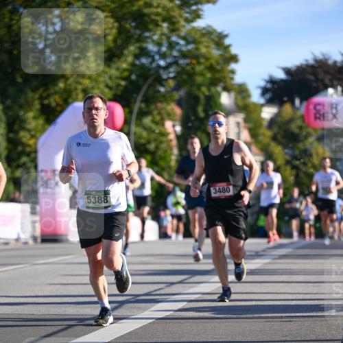 07.09.2025 - BARMER Alsterlauf Dr. Thomas Lammeyer http://msf.ph/oto/8707070 07.09.2025 09:26:24 Laufen 5388, 3480 meine-sportfotos.de