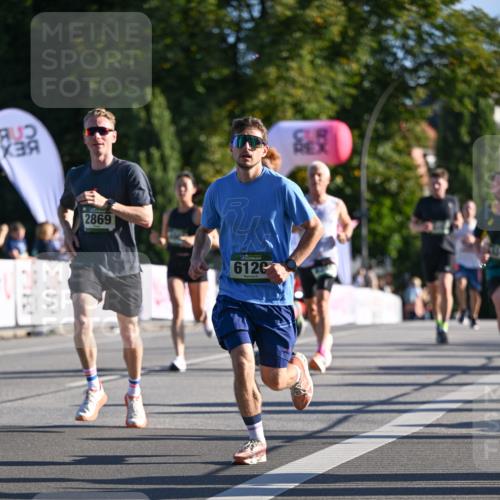 07.09.2025 - BARMER Alsterlauf Dr. Thomas Lammeyer http://msf.ph/oto/8707134 07.09.2025 09:26:37 Laufen 2869, 6120 meine-sportfotos.de