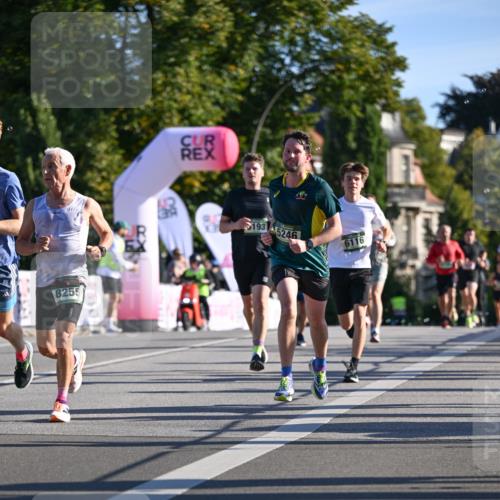 07.09.2025 - BARMER Alsterlauf Dr. Thomas Lammeyer http://msf.ph/oto/8707142 07.09.2025 09:26:38 Laufen 8255, 193, 5246, 6116 meine-sportfotos.de