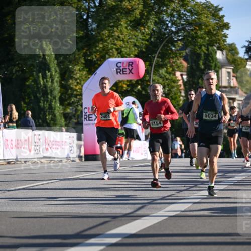 07.09.2025 - BARMER Alsterlauf Dr. Thomas Lammeyer http://msf.ph/oto/8707171 07.09.2025 09:26:43 Laufen 2404, 8154, 20, 5034, 4482 meine-sportfotos.de