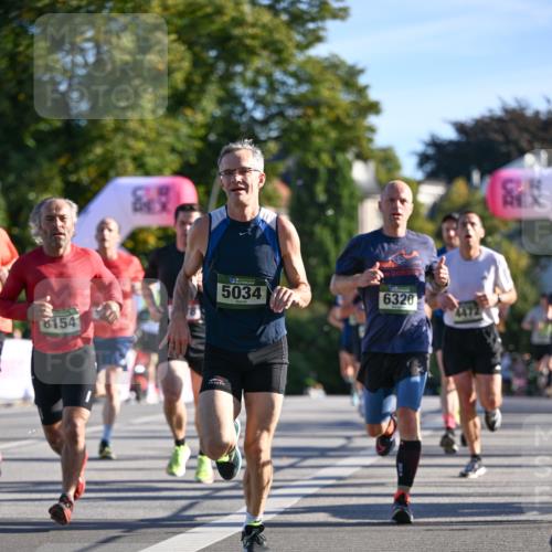 07.09.2025 - BARMER Alsterlauf Dr. Thomas Lammeyer http://msf.ph/oto/8707178 07.09.2025 09:26:45 Laufen 8154, 5034, 6320 meine-sportfotos.de