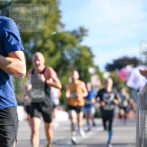 07.09.2025 - BARMER Alsterlauf Dr. Thomas Lammeyer http://msf.ph/oto/8707198 07.09.2025 09:26:49 Laufen  meine-sportfotos.de
