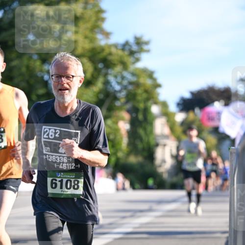 07.09.2025 - BARMER Alsterlauf Dr. Thomas Lammeyer http://msf.ph/oto/8707209 07.09.2025 09:26:51 Laufen 262, 138336, 46112, 16136, 6108 meine-sportfotos.de