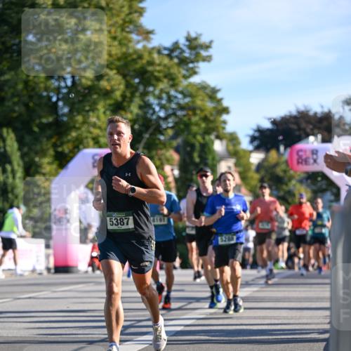 07.09.2025 - BARMER Alsterlauf Dr. Thomas Lammeyer http://msf.ph/oto/8707229 07.09.2025 09:27:01 Laufen 5387, 191, 5288 meine-sportfotos.de