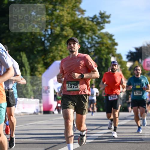 07.09.2025 - BARMER Alsterlauf Dr. Thomas Lammeyer http://msf.ph/oto/8707257 07.09.2025 09:27:06 Laufen 4575, 2742, 5798 meine-sportfotos.de